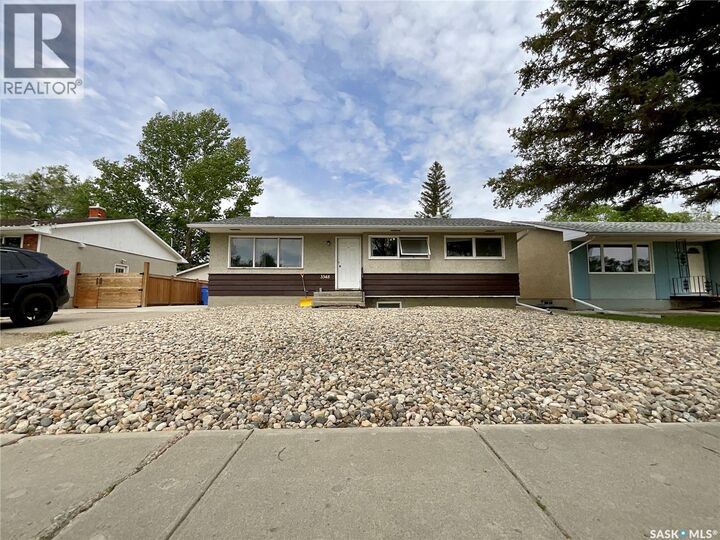 Property Photo:  3348 Grant Road  SK S4S 5H5 
