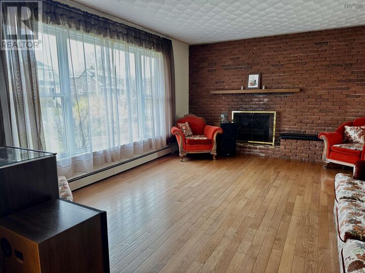 Property Photo:  4 Macaulay Avenue  NS B1A 1C9 