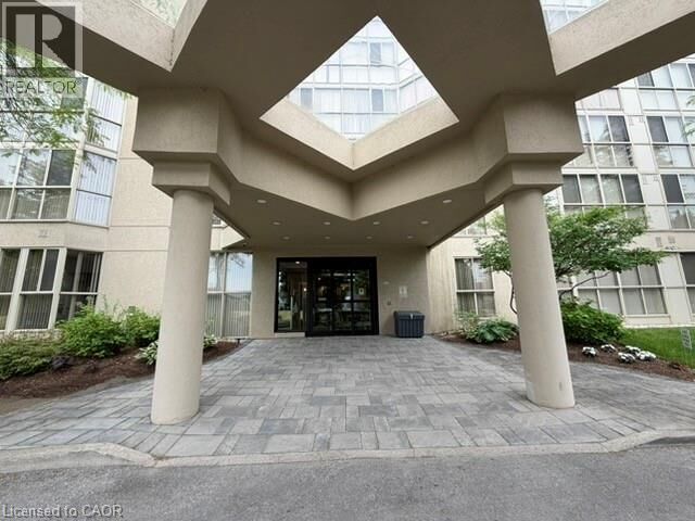 Property Photo:  162 Martindale Road 801  ON L2S 3S4 