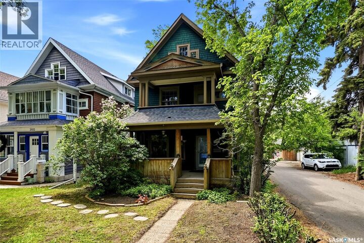 Property Photo: 2026 Garnet Street SK S4T 2Z6
