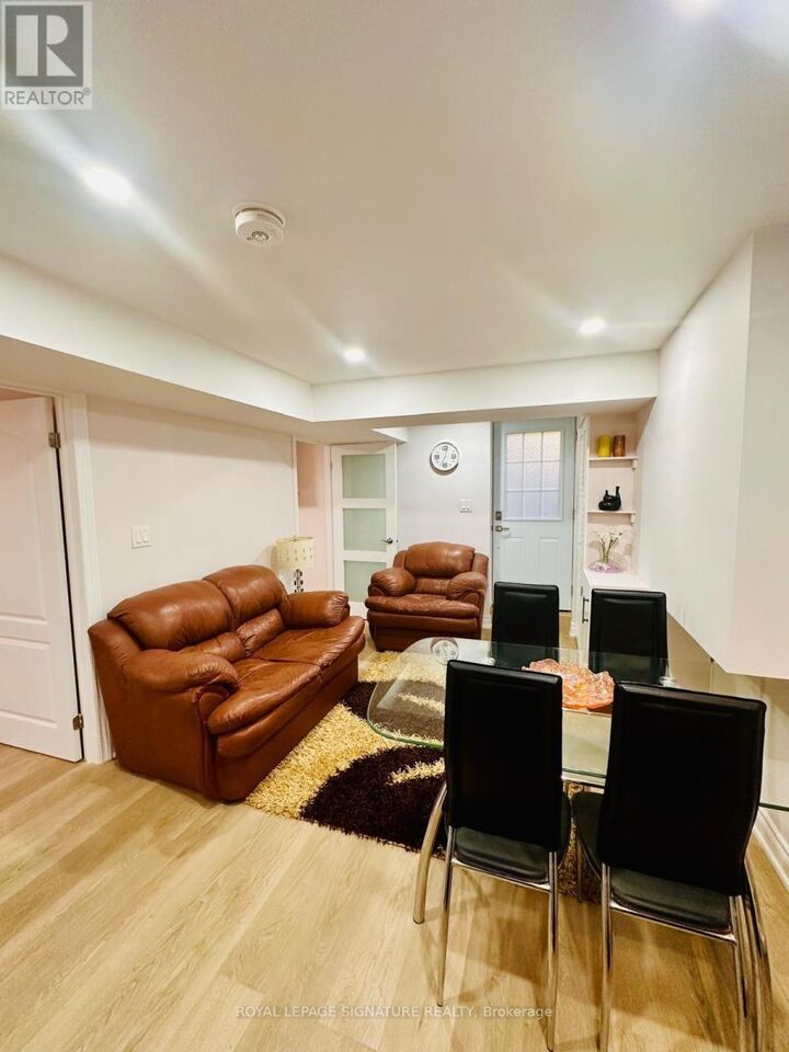 Property Photo: 206 Bellamy Road North Bsmt ON M1J 2L6