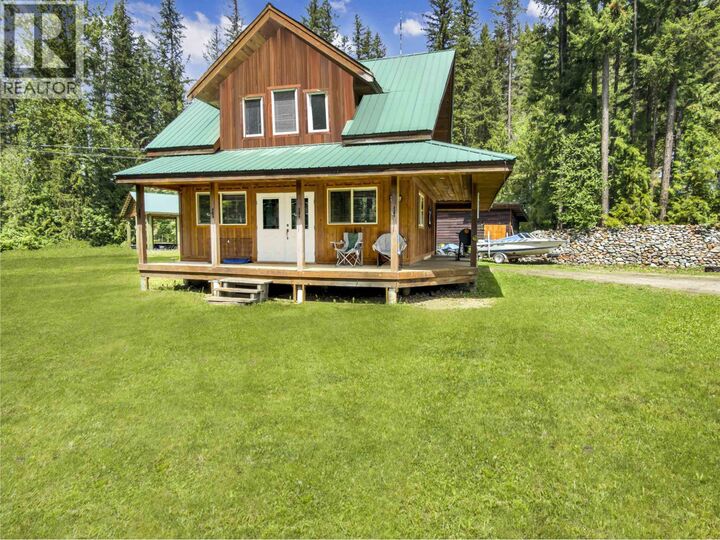 6081 Keithley Creek Road — photo 1