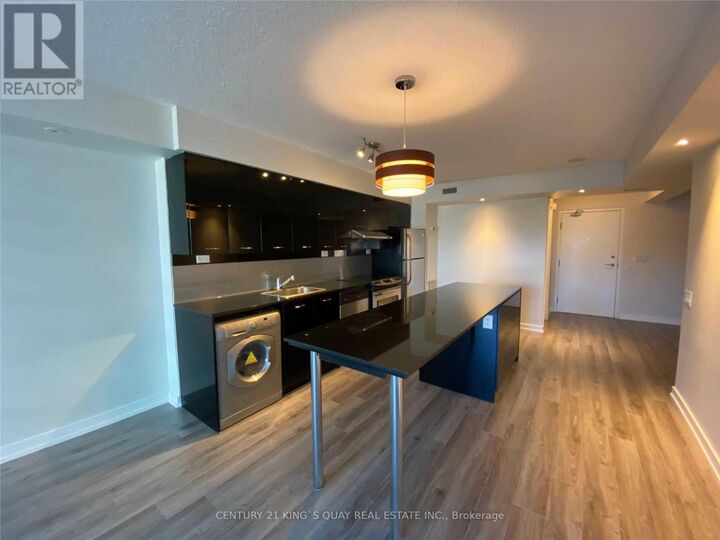 Property Photo:  19 Singer Court 218  ON M2K 0B2 