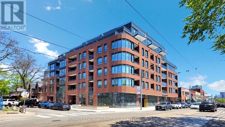 Property Photo:  5 Lakeview Avenue 203  ON M6J 0H3 