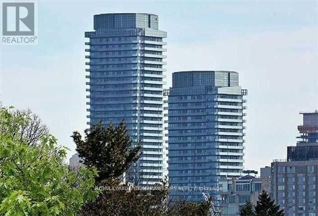 Property Photo:  1080 Bay Street 3908  ON M5S 0A6 