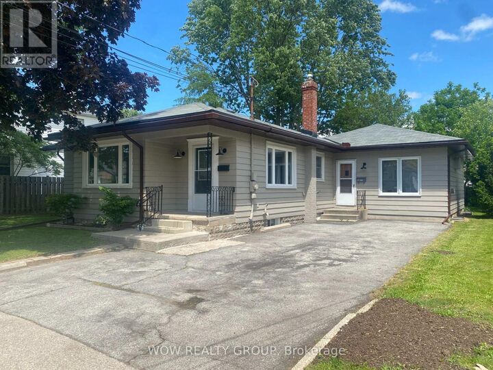 Property Photo: 47 Clifford Avenue ON L3C 2G2