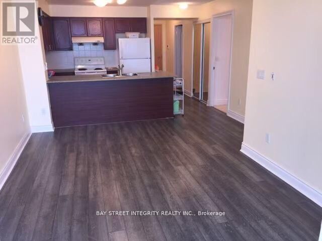 Property Photo:  60 Brian Harrison Way 1410  ON M1P 5J5 