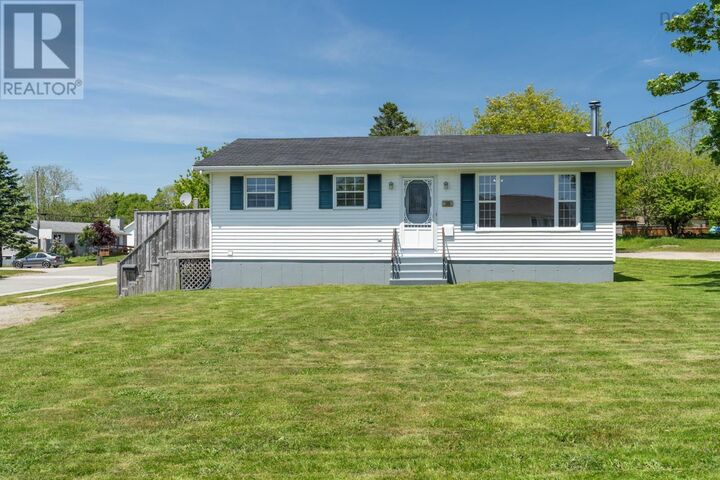 Property Photo:  38 Hibernia Street  NS B5A 2M6 