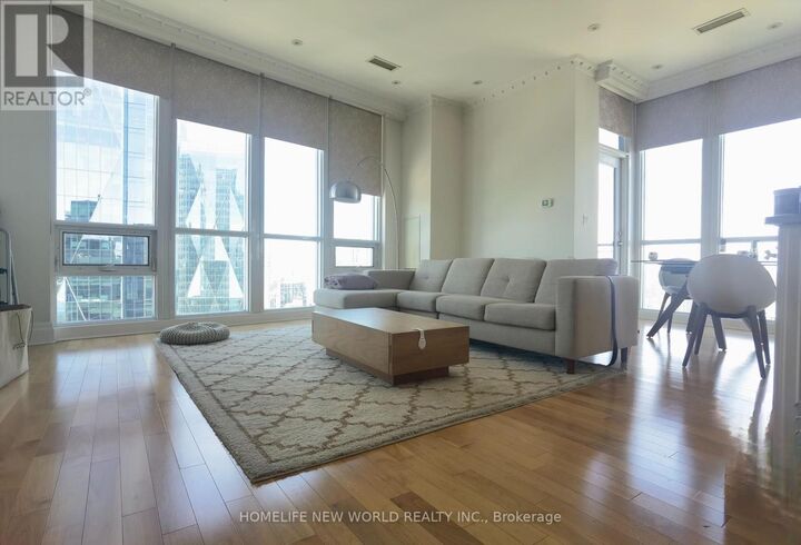 Property Photo:  16 Harbour Street 5303  ON M5J 2Z7 