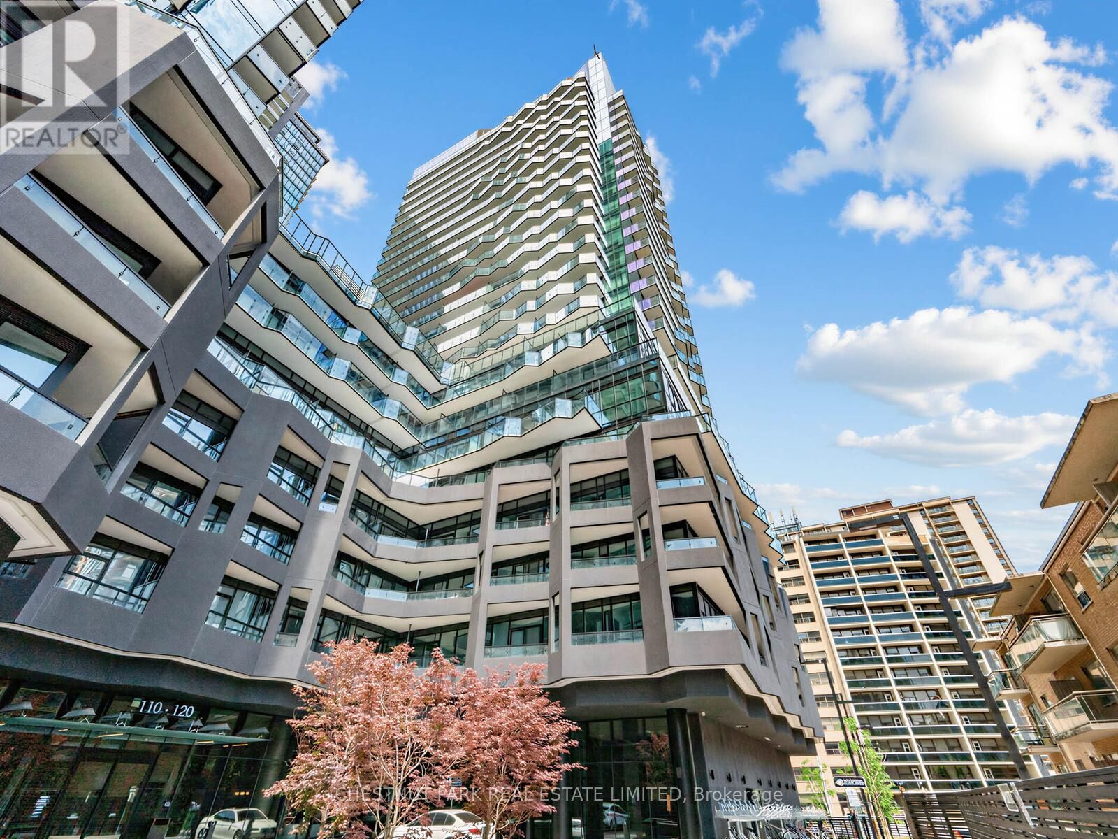 Property Photo:  120 Broadway Avenue 1710  ON M4P 0E9 