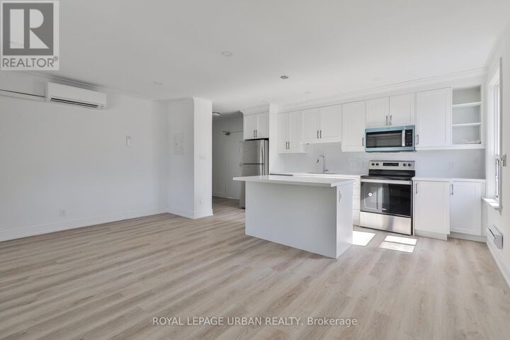 Property Photo:  2841 Keele Street 5  ON M3M 2G7 