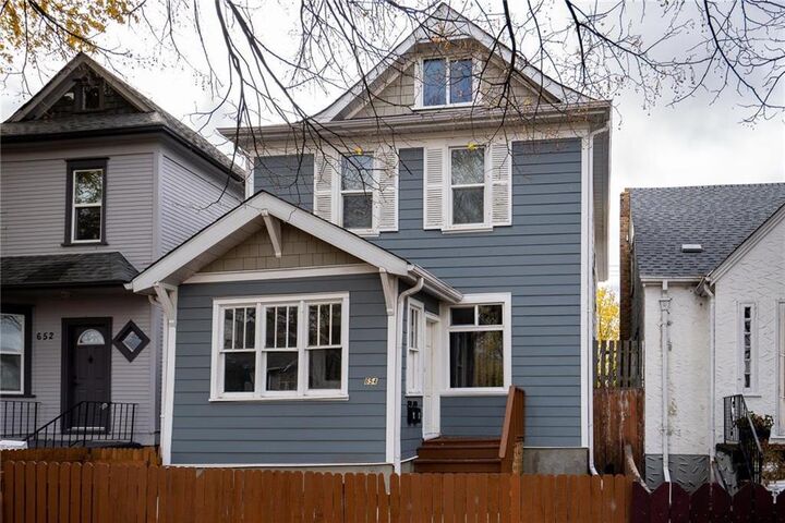 654 College Avenue — photo 1
