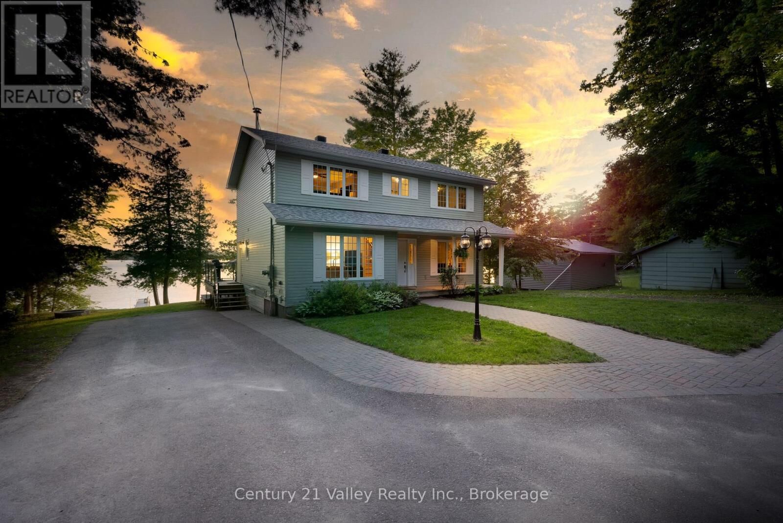 Property Photo: 23 Clavette Lane ON K0J 1T0