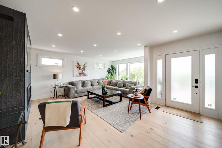 Property Photo: 5310 Ada Boulevard NW AB T5W 4N7