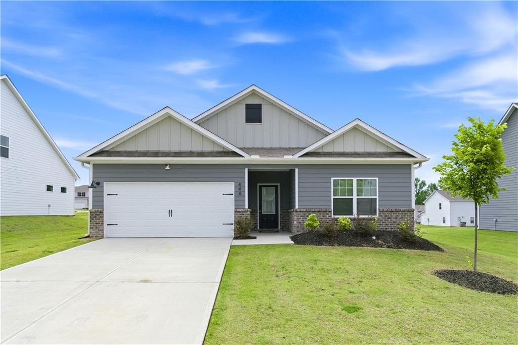 Property Photo:  444 Egret Court  GA 30549 