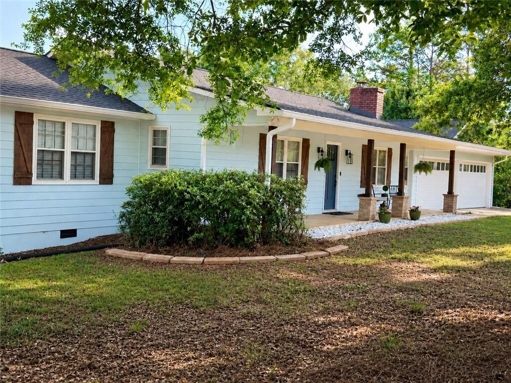Property Photo:  4235 Oakwood Trail  GA 30040 