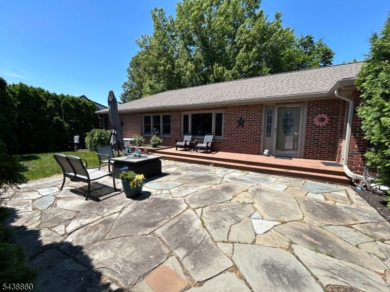 Property Photo:  411 Sussex St  NJ 08865 