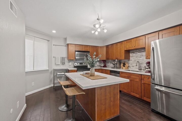 Property Photo:  2303 Briar West Boulevard 2303  TX 77077 