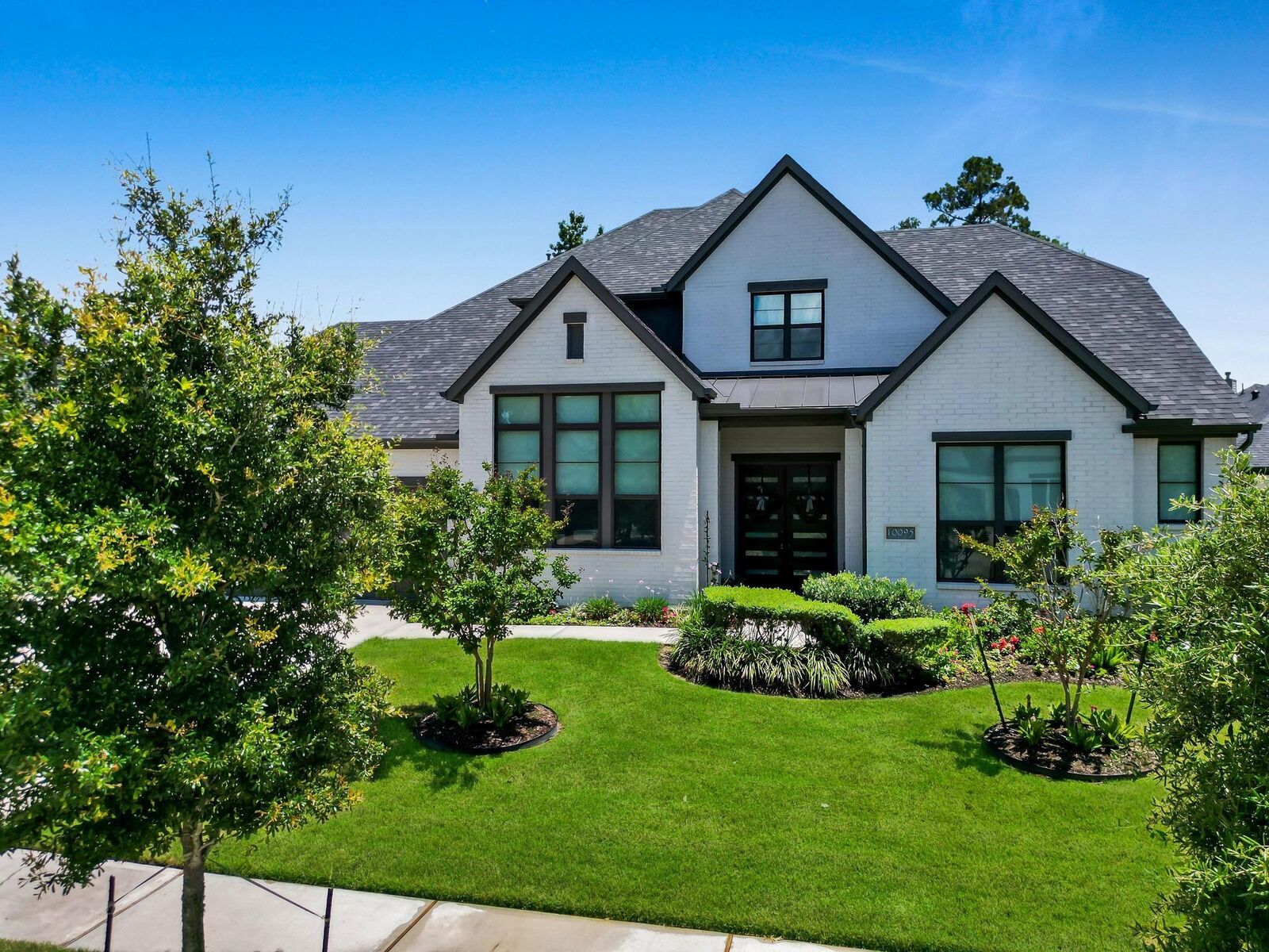 Property Photo:  10095 S Goshawk Trail  TX 77385 