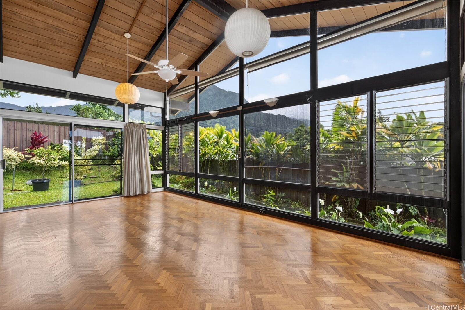 Property Photo:
