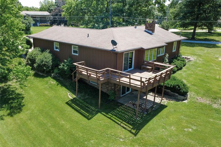 Property Photo:  2201 Carbonado Road  IA 52577 