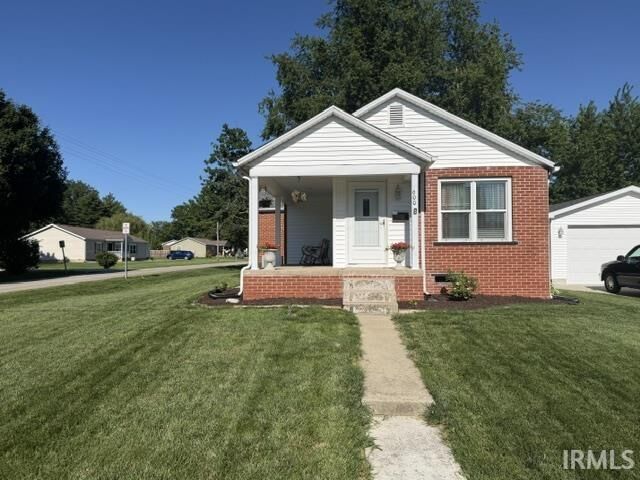 Property Photo:  600 S Lincoln Street  IN 47648 