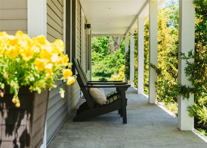 Property Photo: 5 Rivercrest Lane NY 12542