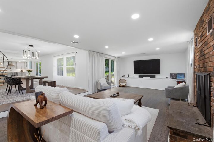 Property Photo:  2 Bell Place  NY 10573 