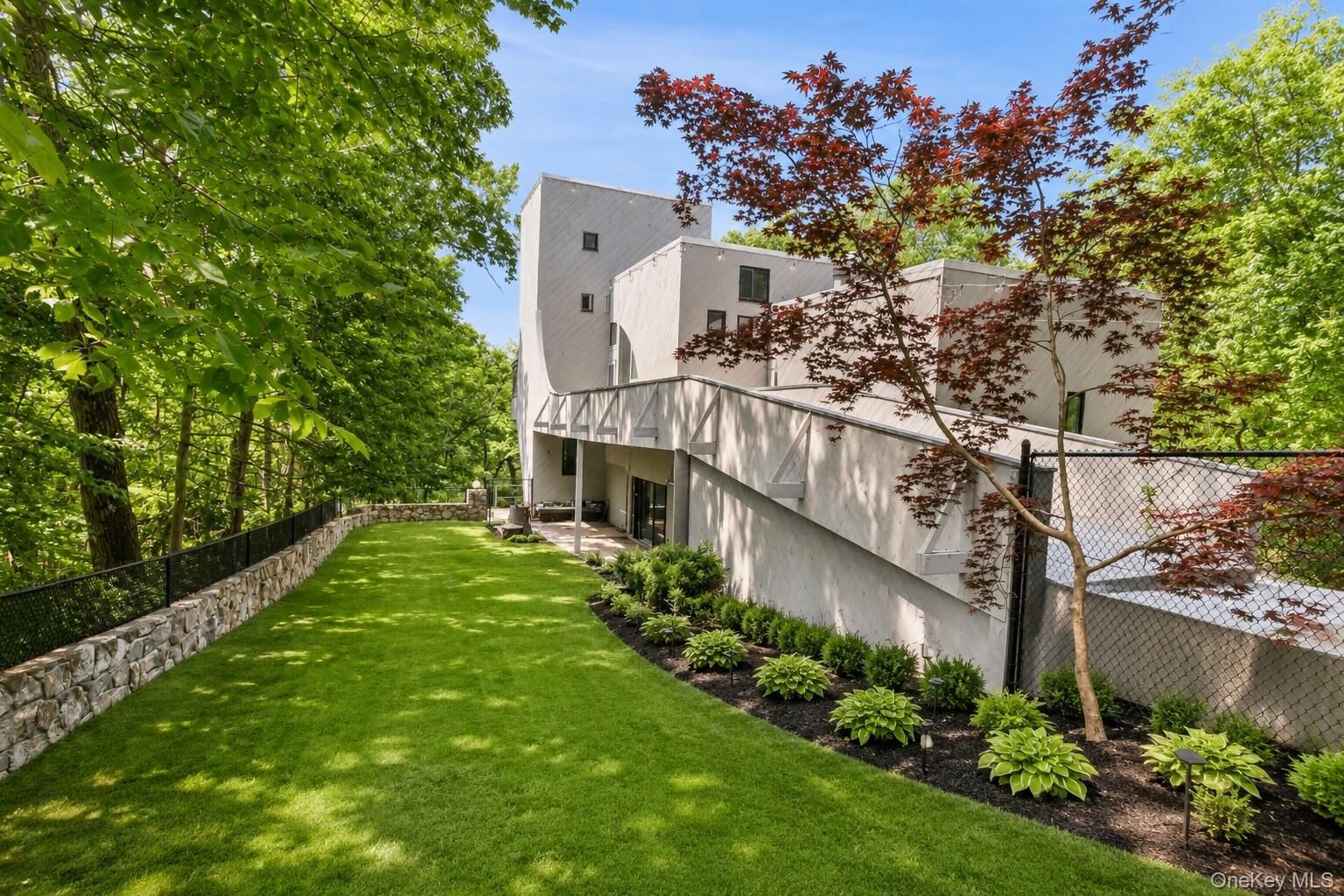 Property Photo: 8 Cliff Court NY 10512