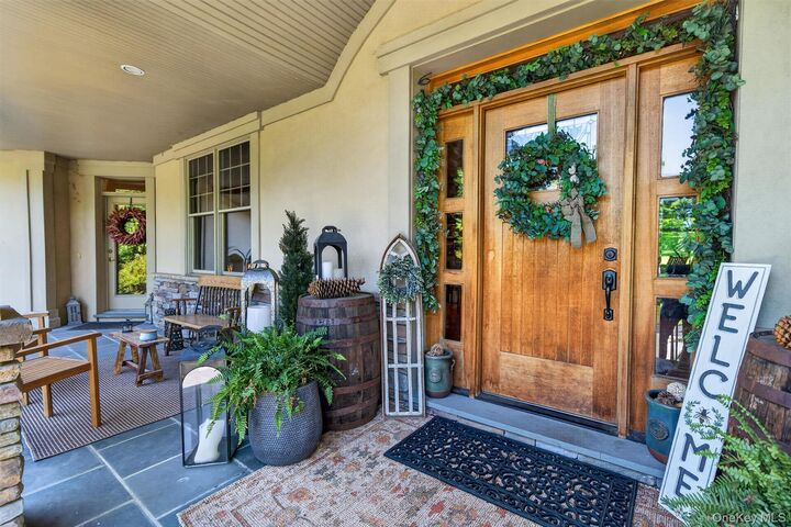Property Photo:  15 Entin Terrace  NY 10990 