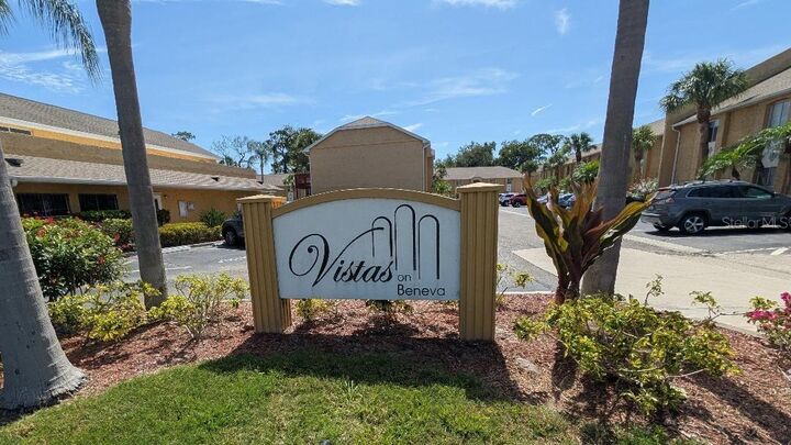 Property Photo: 1841 Parakeet Way 1101 FL 34232