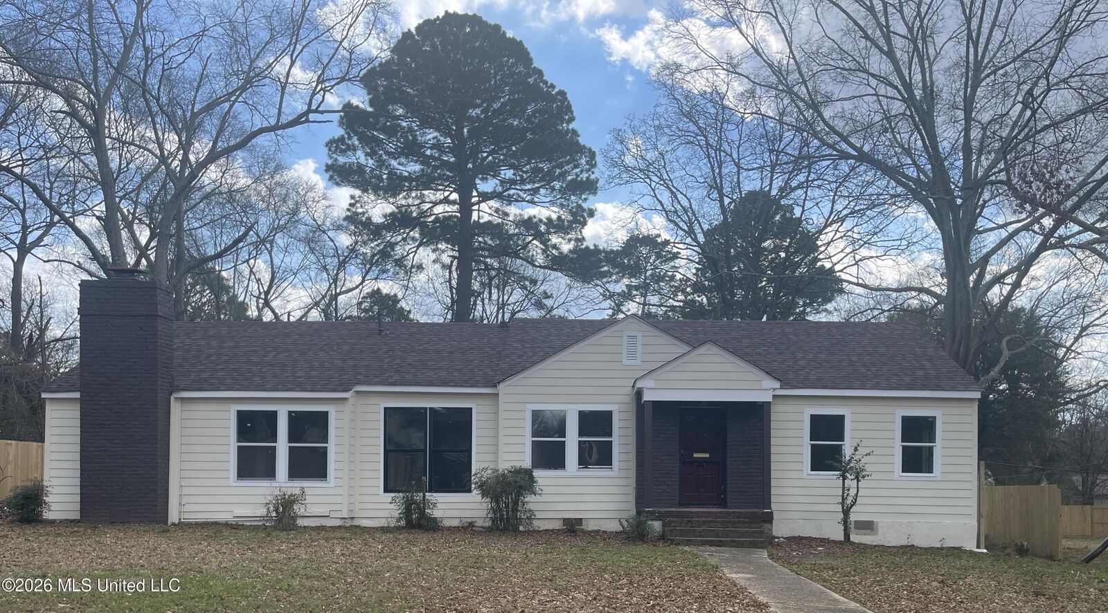 Property Photo:  203 Broadmoor Drive  MS 39206 