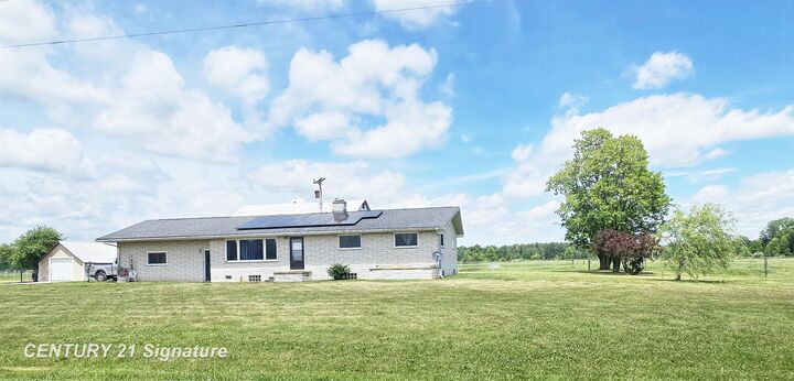 Property Photo: 2816 Conrad Road MI 48658