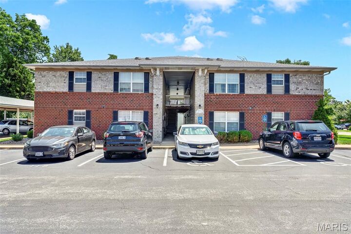 Property Photo:  406 S Church Street 124  MO 63376 