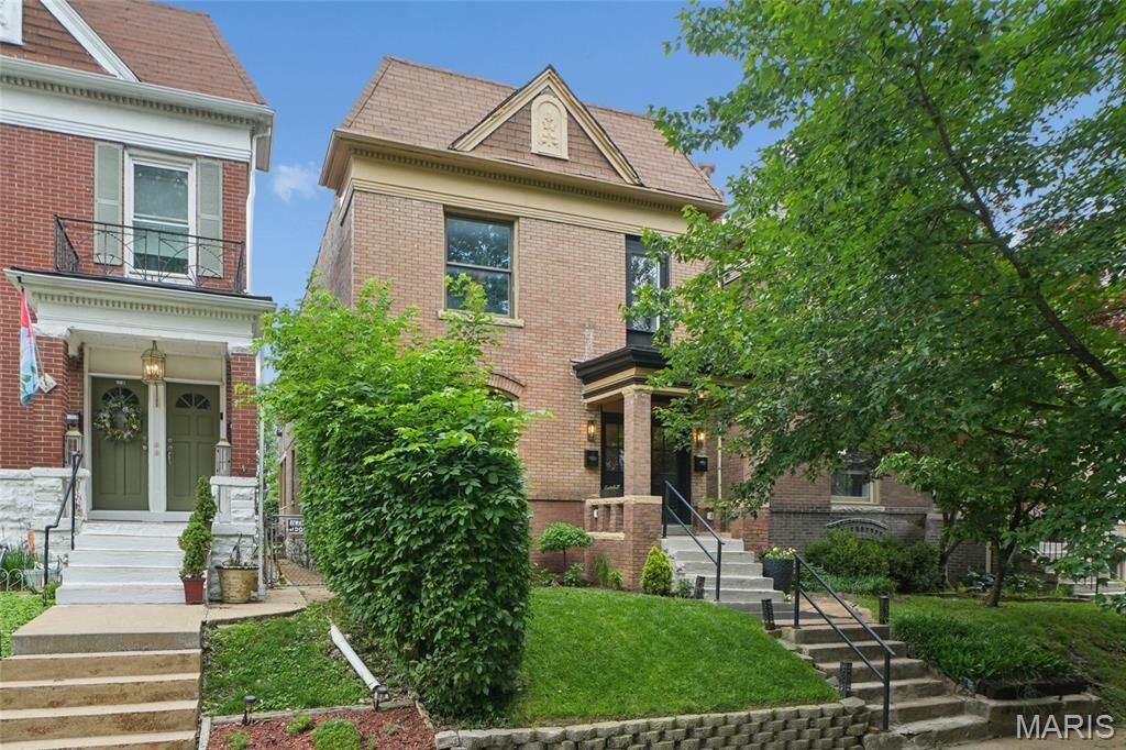 Property Photo:  4165 Russell Boulevard  MO 63110 