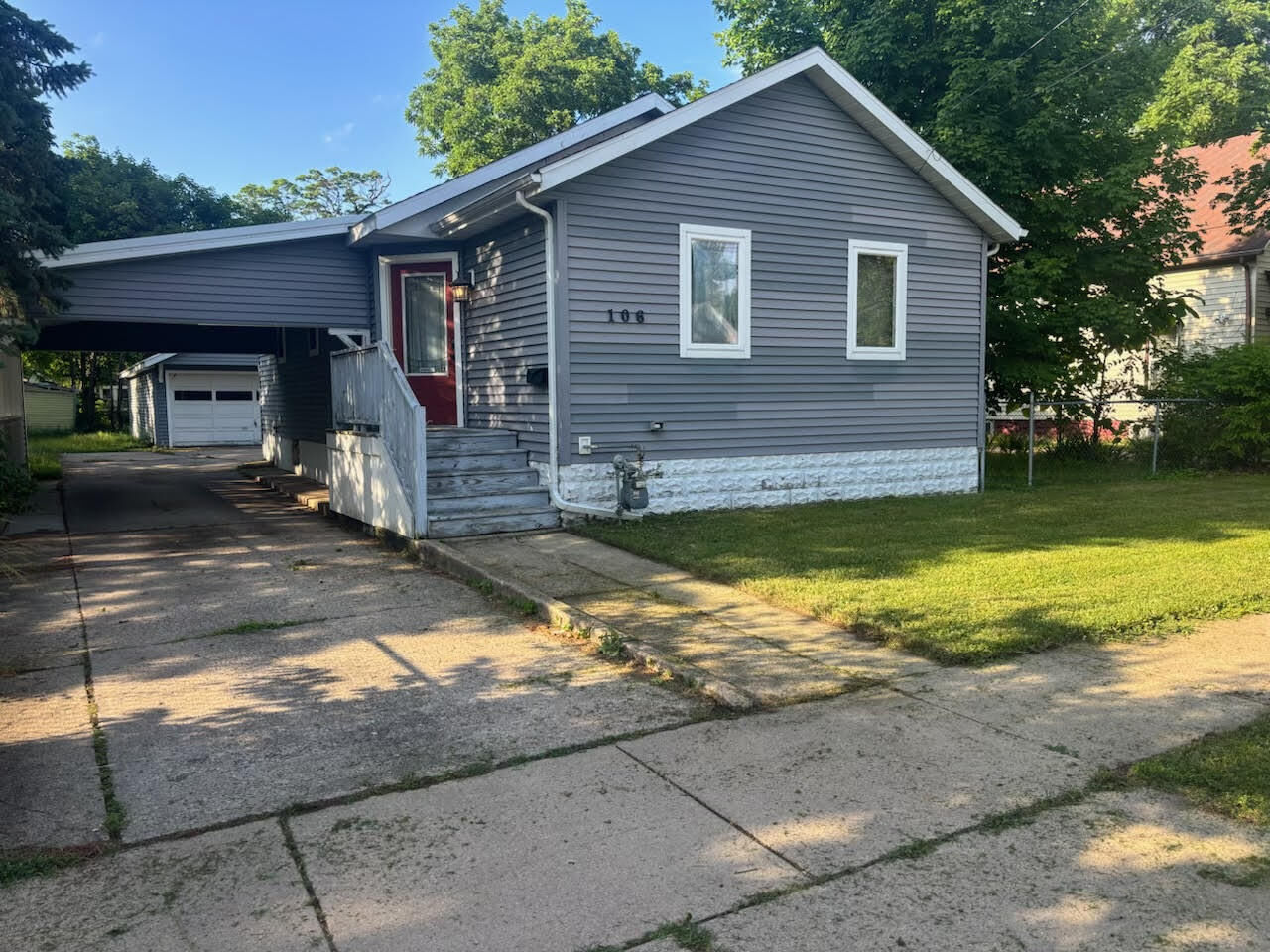 Property Photo: 106 Winter Street MI 49015