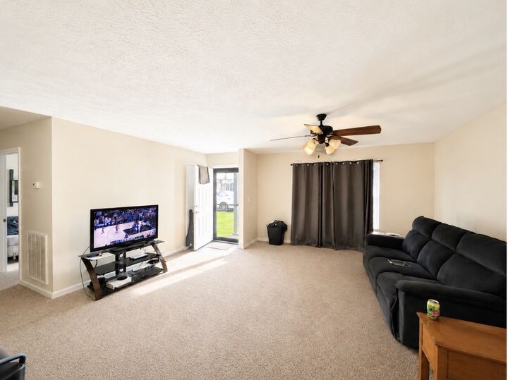 Property Photo:  505 Jackson St  KY 42134 