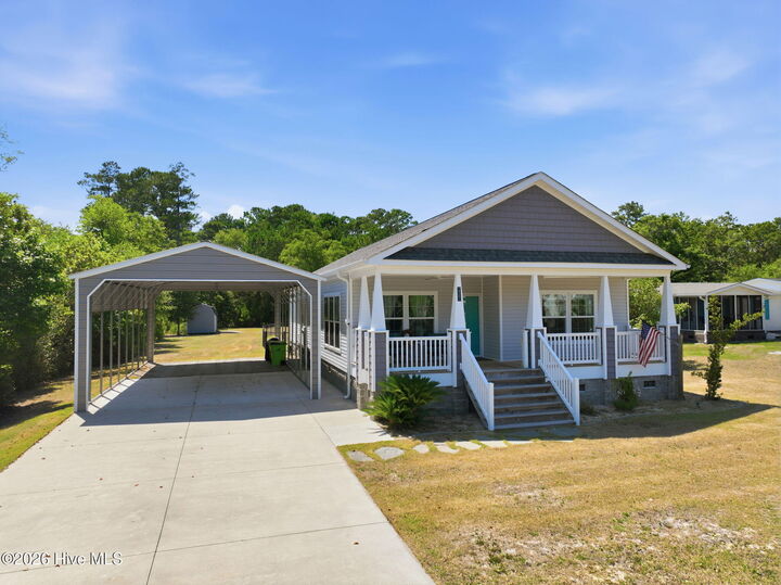 Property Photo: 416 Ocean Spray Drive NC 28584