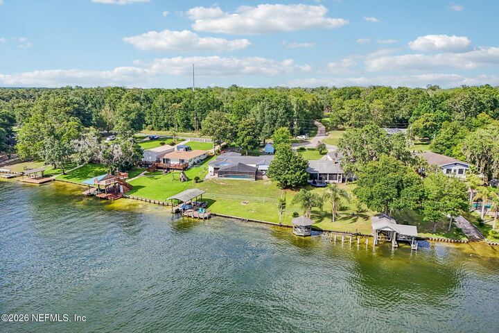 Property Photo: 187 Arthur Moore Drive FL 32043