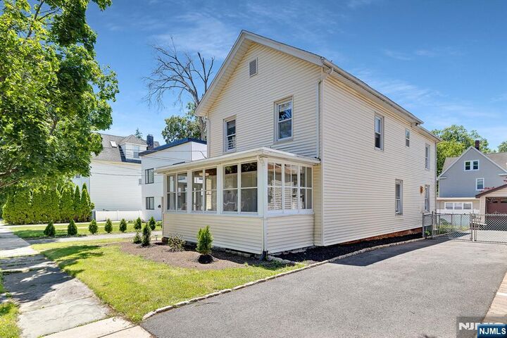Property Photo:  25 Riverview Avenue  NJ 07070 