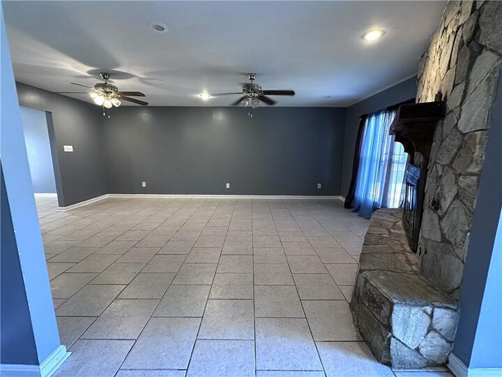 Property Photo:  7501 Creighton Place  LA 70126 
