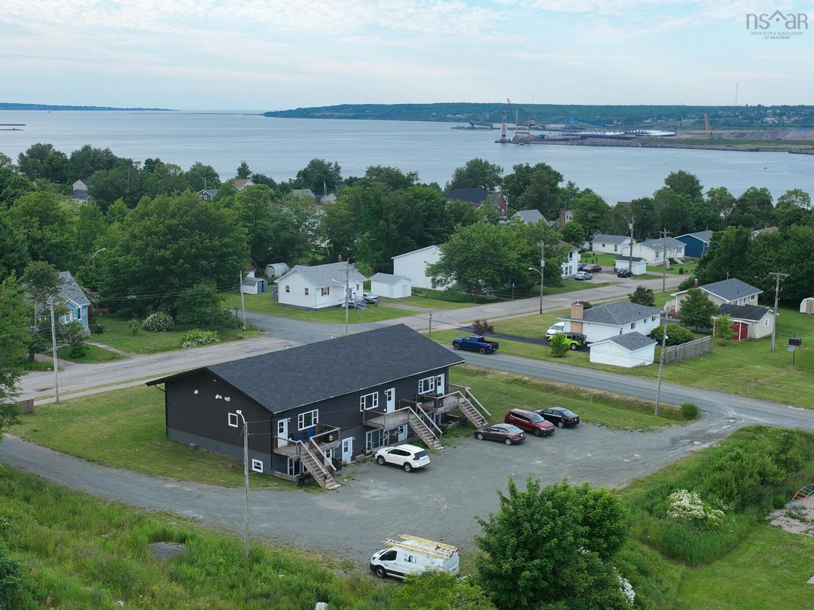 Property Photo: 95 Sunnydale Drive NS B1R 1J4