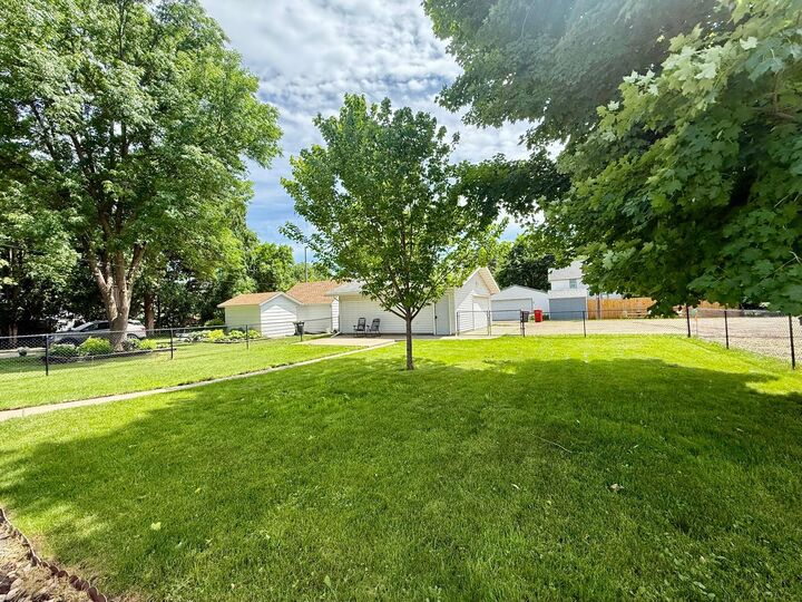 Property Photo:  1111 Cedar Street  MN 56308 