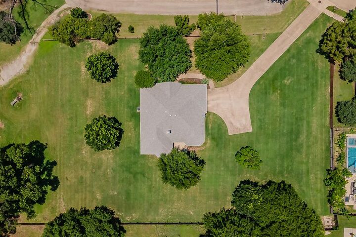 Property Photo:  4035 Palomino Drive  TX 76116 