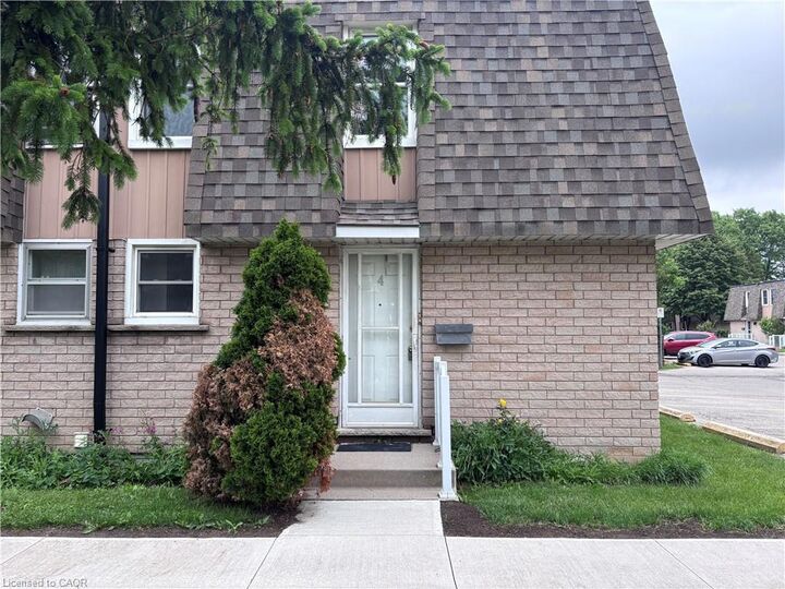 Property Photo: 153 Limeridge Road W 4 ON L9C 2V3