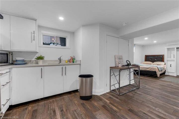 Property Photo:  80 York Road Lower  ON L9H 1L8 