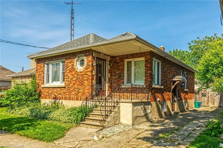 70 Concord Avenue — photo 1