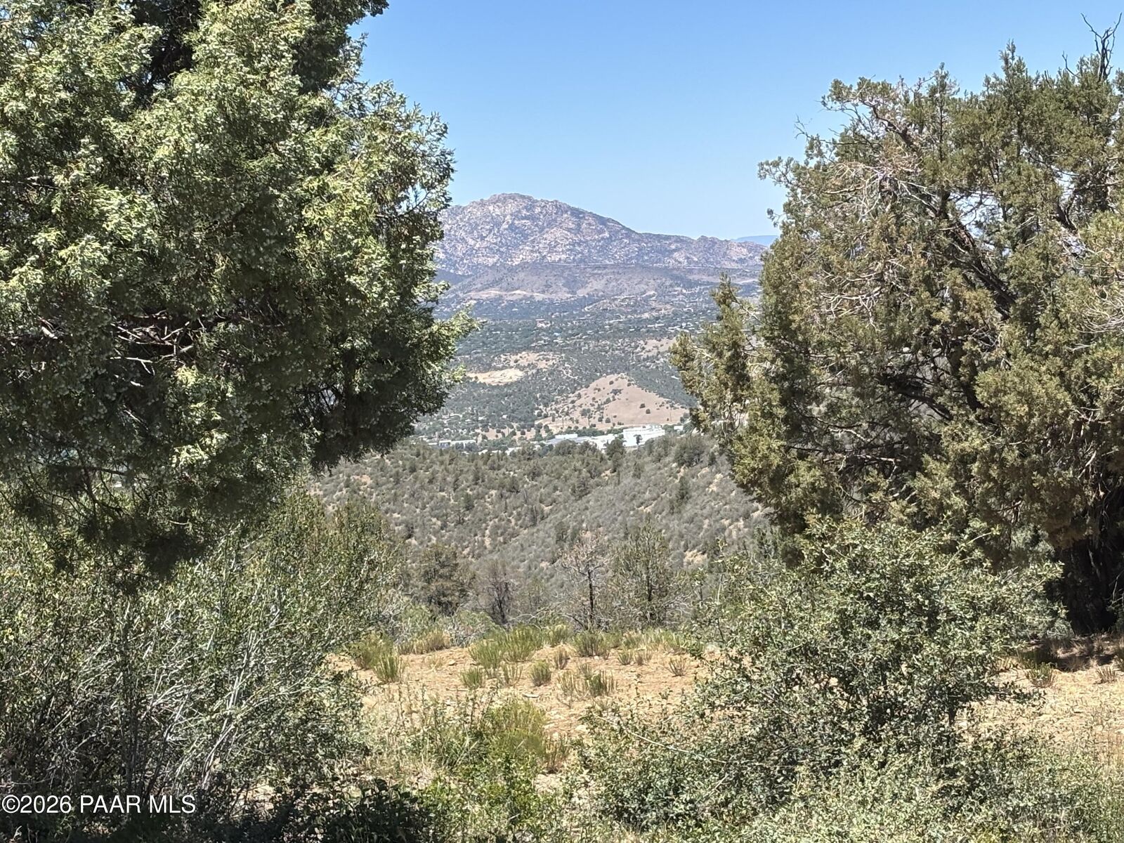 Property Photo:  684 Cloudcrossing Circle  AZ 86303 