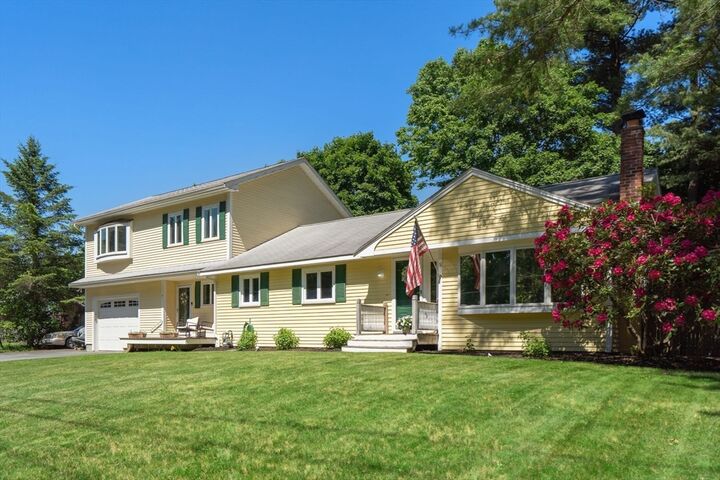 Property Photo:  9 Abbot St  MA 01886 
