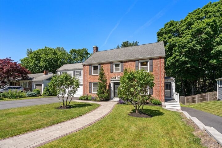 Property Photo:  119 Newton Ave N  MA 01609 